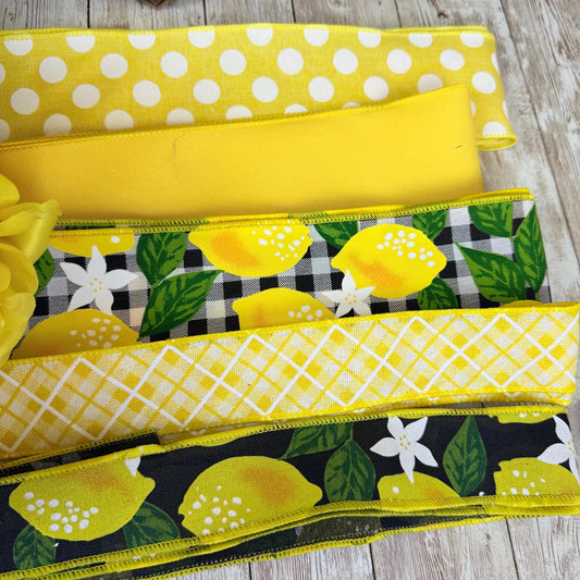 Lemon Grapevine Kit WITH VIDEO, Spring Door Hanger Kit, Summer DIY Wall Decoration, Yellow Polka Dot Grapevine Bundle with Black and White