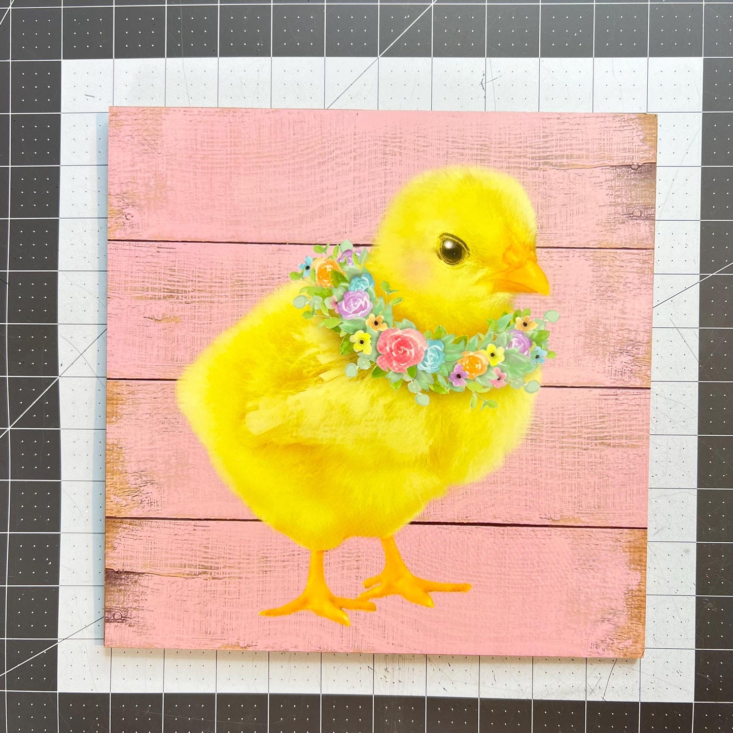Easter Wreath Kit, Thin Easter Chick Wreath Kit, DIY Wall or Door Decor, Easter Sign Mesh and Ribbon Bundle, Pink Easter Egg Wall Decoration