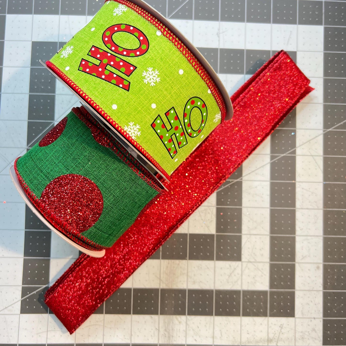 Large Christmas Wreath Kit, Santa Ho Ho Ho Wreath Kit, Do It Yourself Christmas Wreath, Big Holiday Red and Green Front Door Decoration