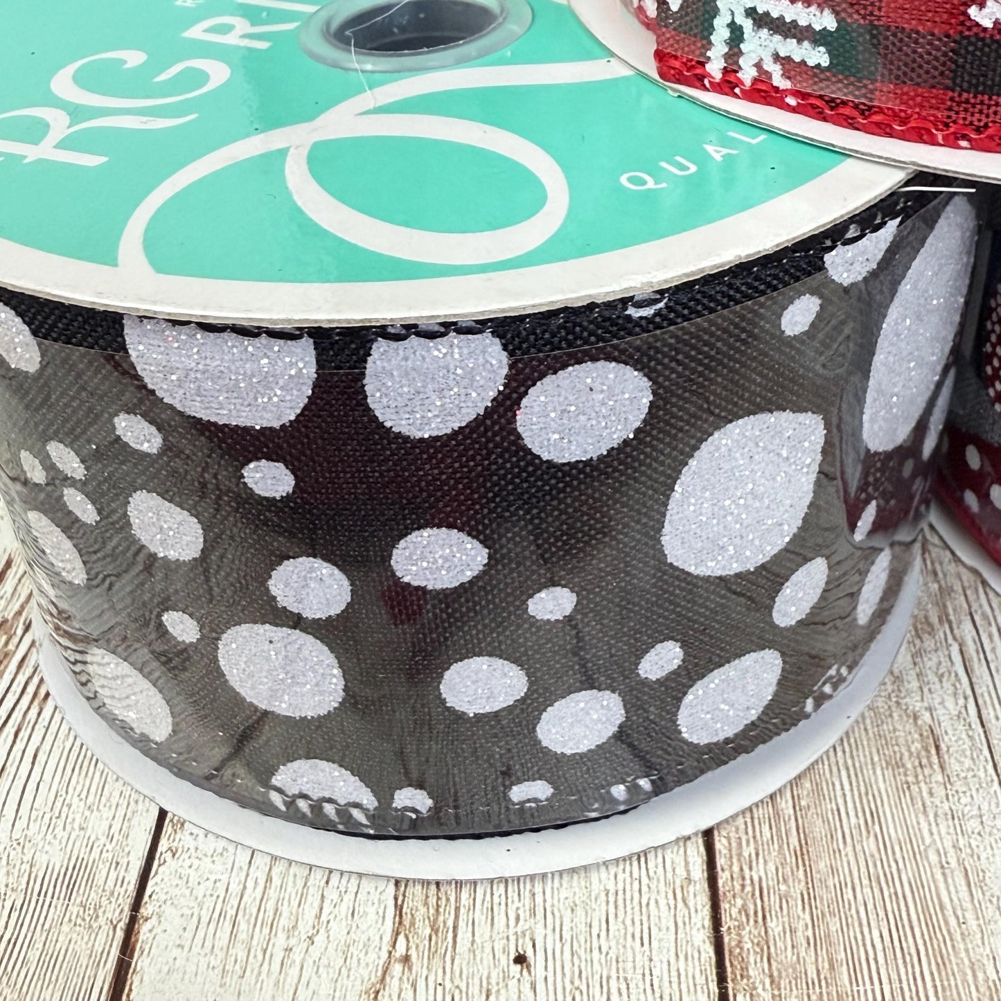 Holiday Wreath Kit, Thin Christmas Gnome Wreath Kit, Do It Yourself Christmas Wreath Kit, Red and Silver Gnome Ribbon Mesh and Sign Bundle