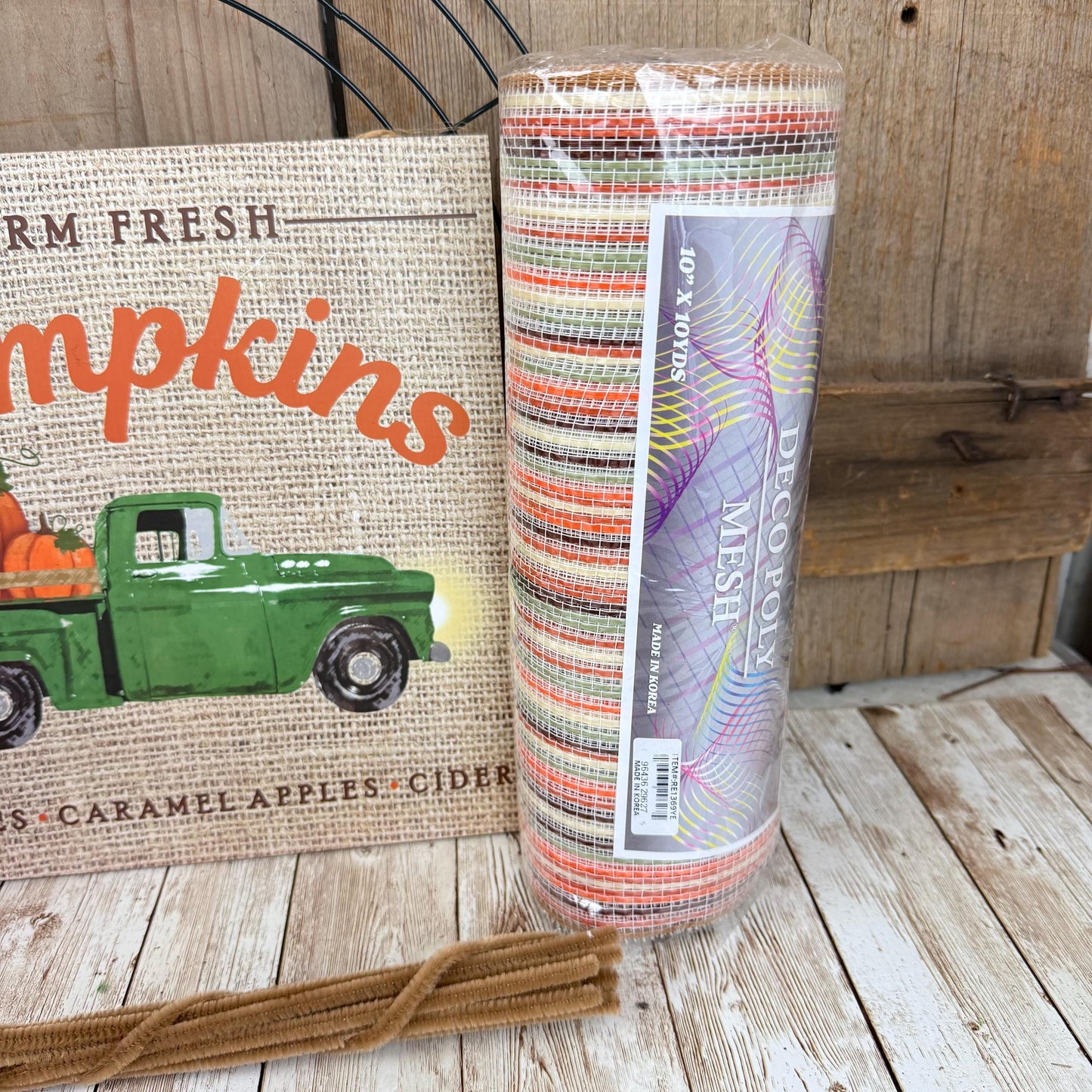 Fall Thin Wreath Kit, Pumpkin Pickup Truck Wreath Kit, Orange and Green Fall Pancake Wreath Kit, Ribbon Mesh and Wreath Frame Kit for Fall