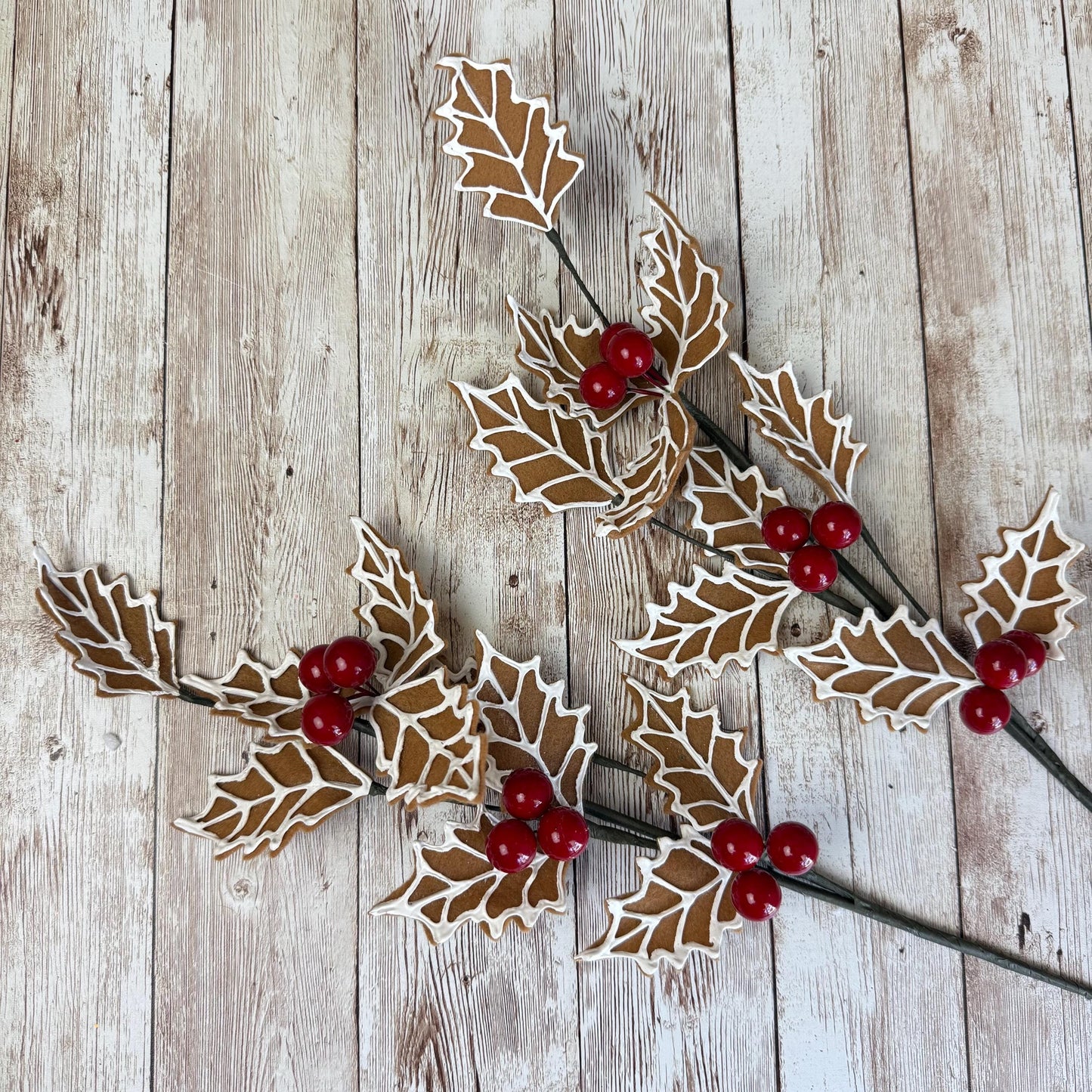 Gingerbread Christmas Wall Pocket Kit: DIY Holiday Decor