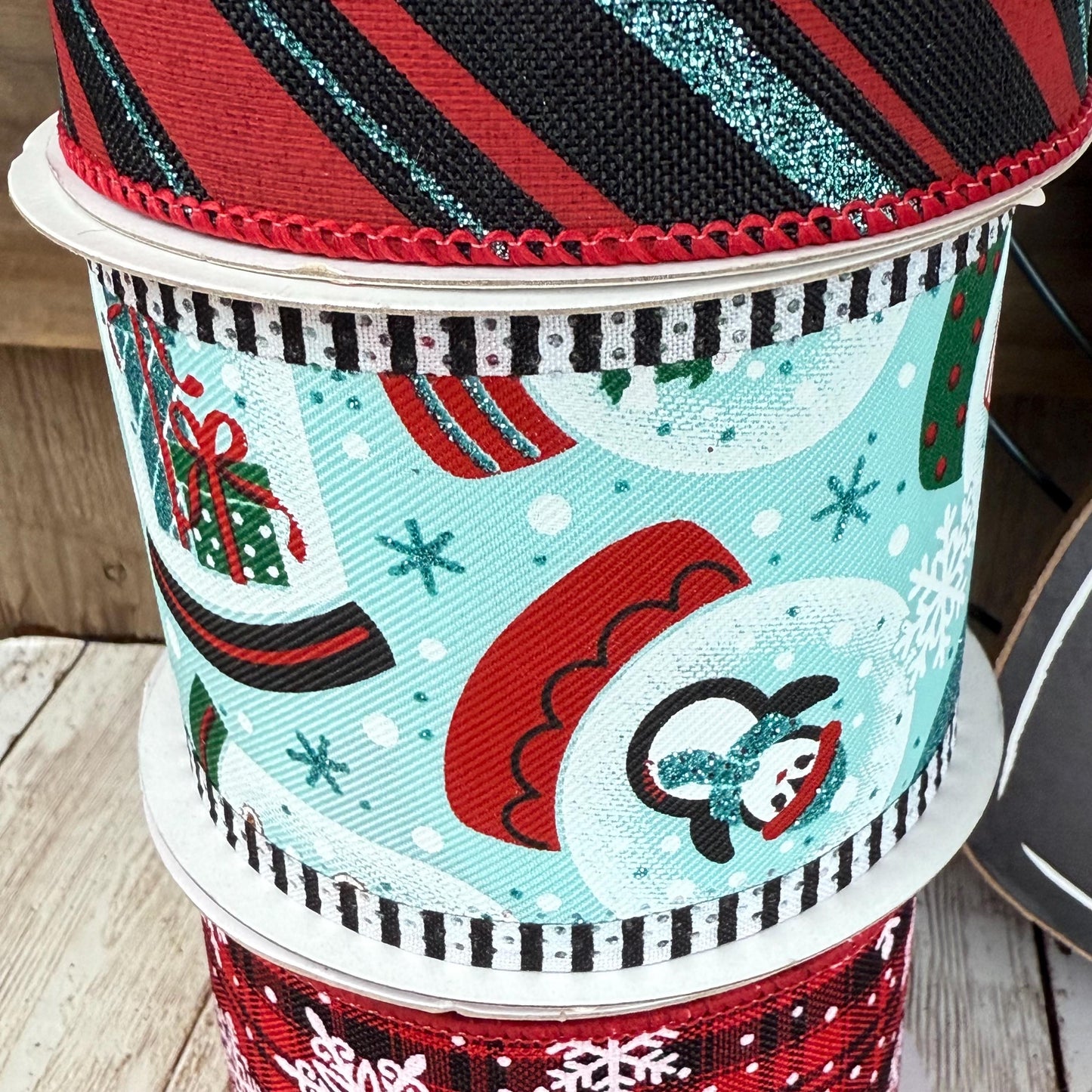 Let It Snow Christmas Wreath Kit WITH VIDEO: Ice Blue Snowglobe and Snowflake Ribbon - DIY