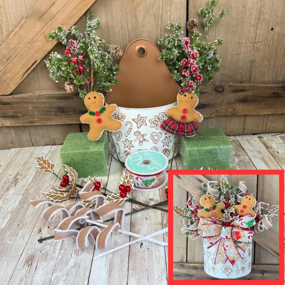 Gingerbread Christmas Wall Pocket Kit: DIY Holiday Decor
