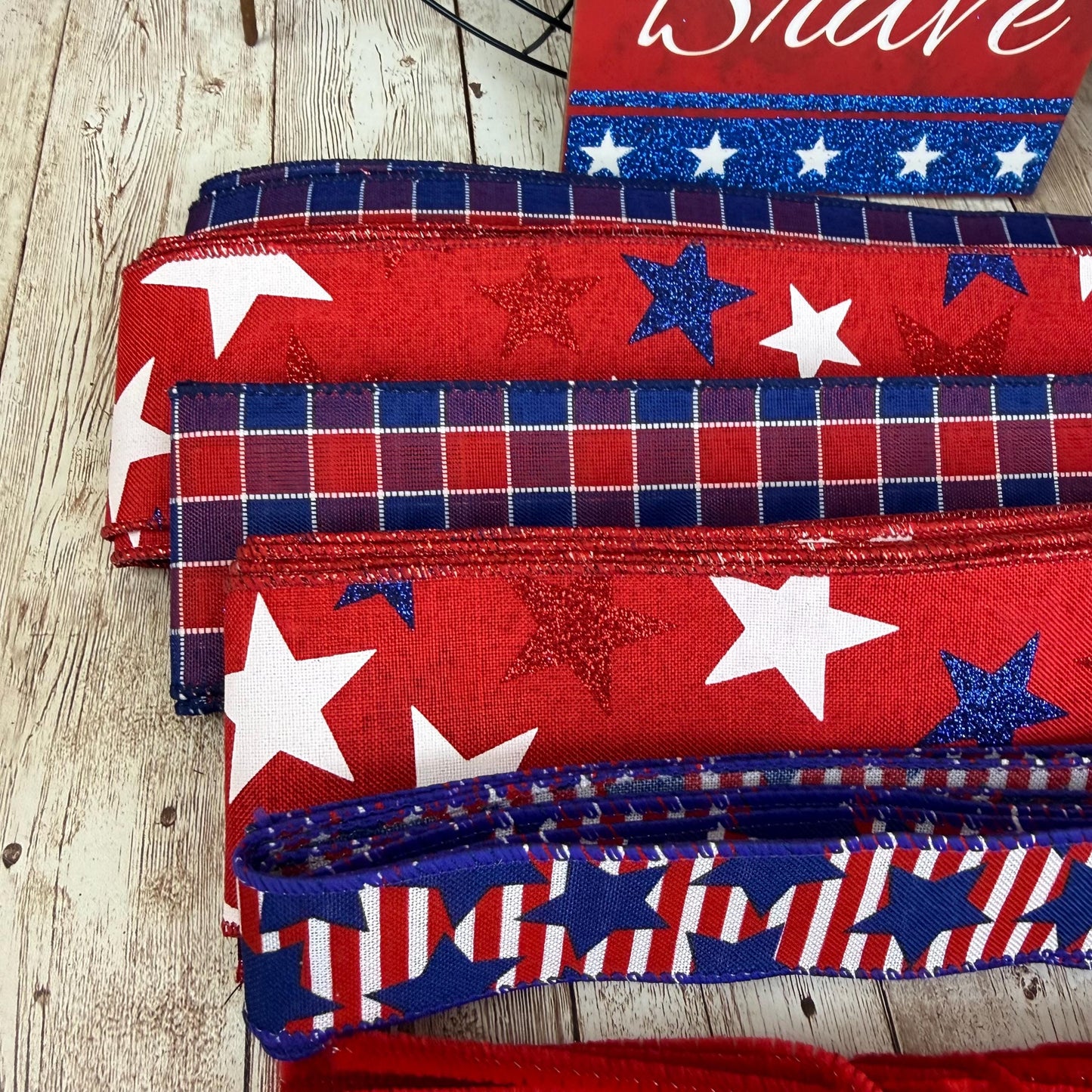Patriotic Wreath Kit, Thin Red White and Blue Wreath Kit, Do It Yourself Fourth of July Wreath Kit, Memorial Day Ribbon Mesh and Sign Bundle