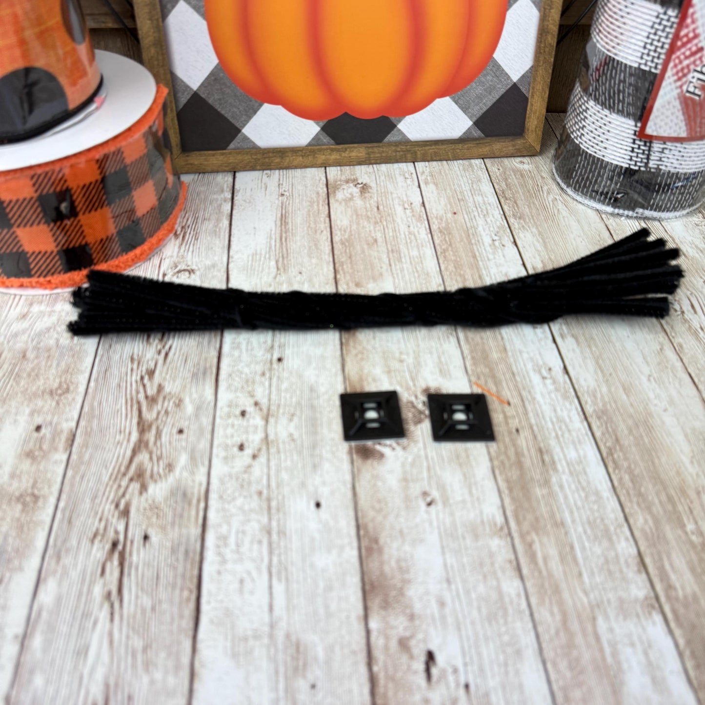 Halloween Wreath Kit, DIY Thin Fall Wreath Kit, Pumpkin Front Foor Decor, Rustic Farmhouse Door Hanger Kit, Orange Black White DIY Wreath