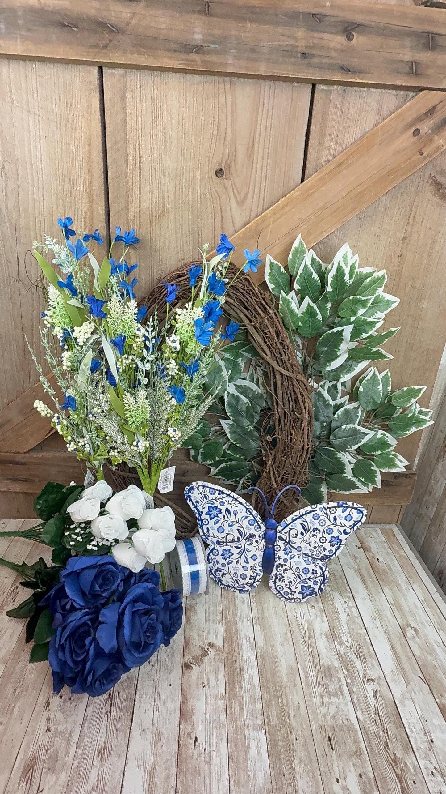 Butterfly Grapevine Kit WITH VIDEO, Blue and White Chinoiserie Butterfly Wreath Kit, Spring DIY Wall Decoration, Grapevine Floral Bundle