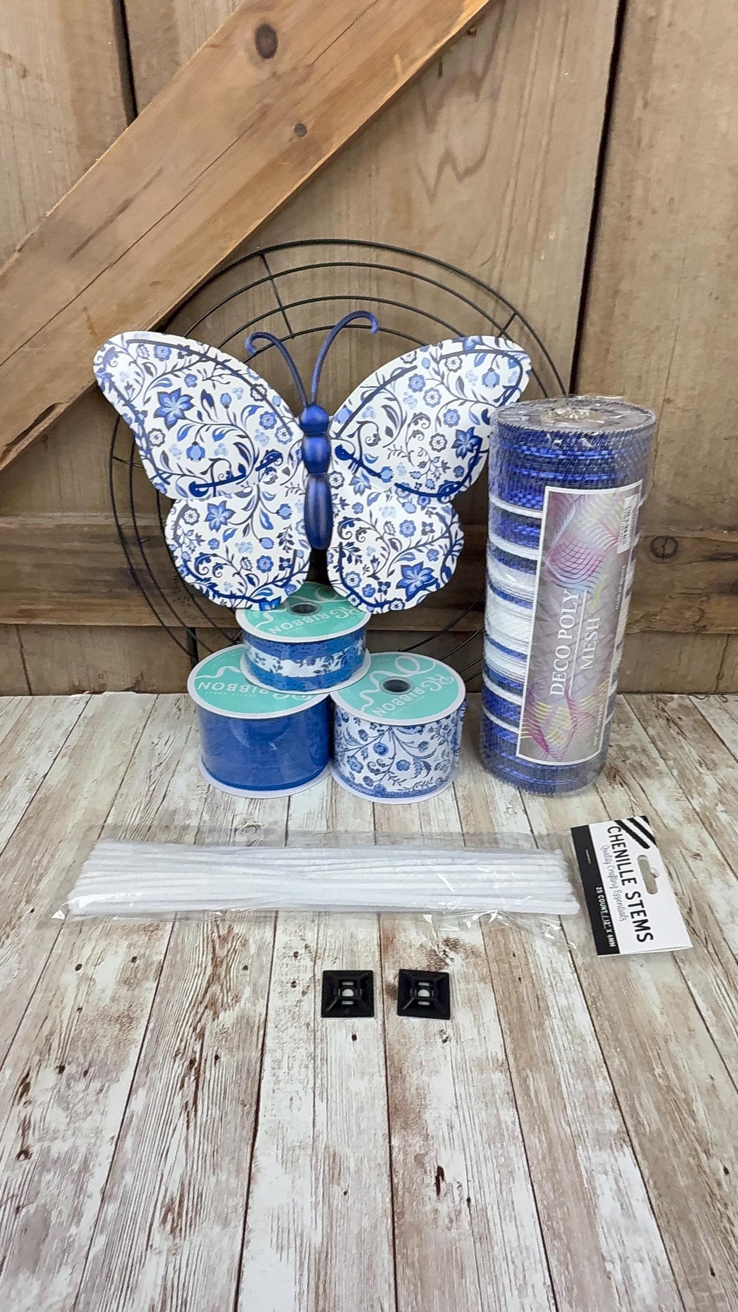 Chinoiserie Butterfly Thin Wreath Kit, DIY Mesh Wreath Kit, Do It Yourself Everyday Door Decor, Blue and White Chinoiserie Spring Front Door