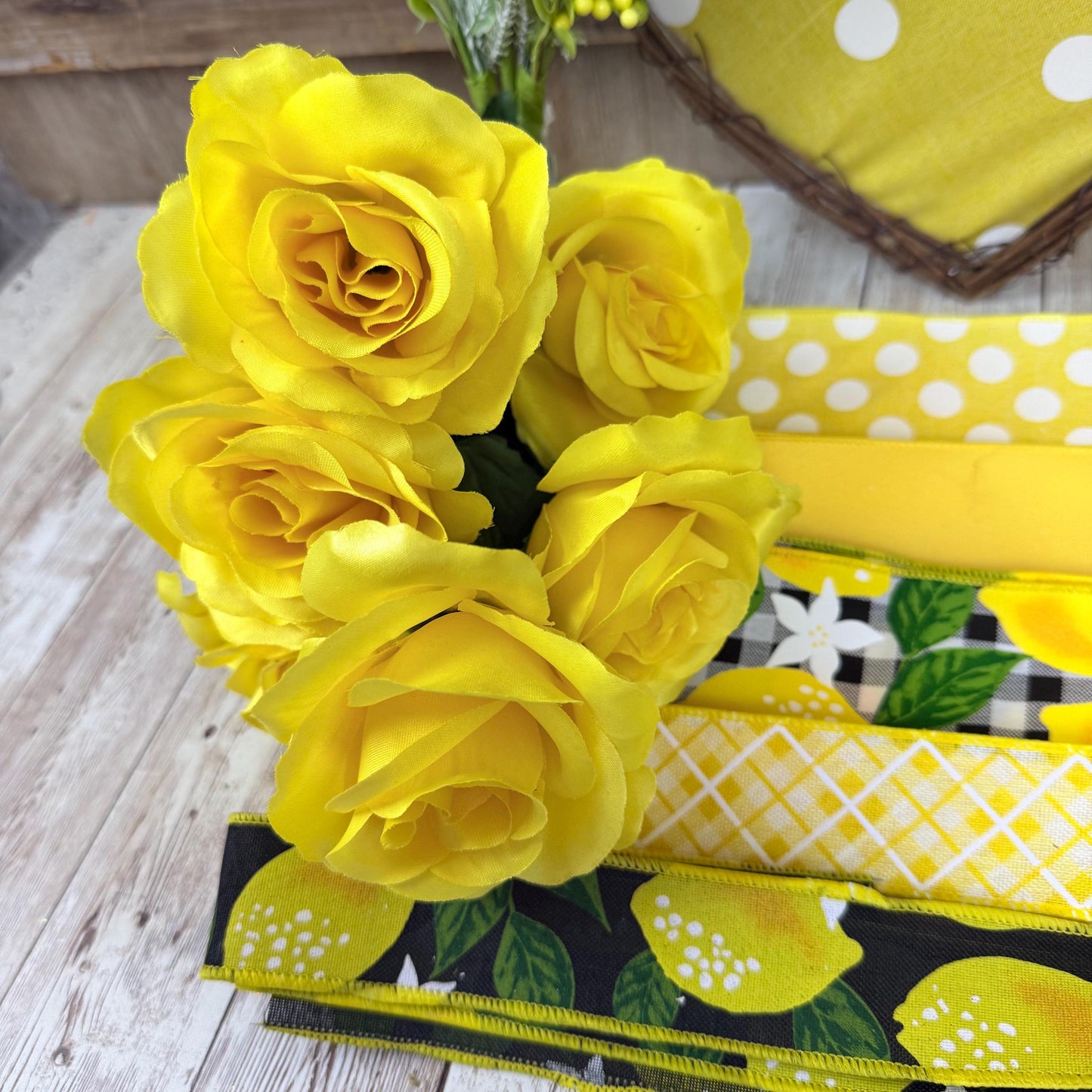 Lemon Grapevine Kit WITH VIDEO, Spring Door Hanger Kit, Summer DIY Wall Decoration, Yellow Polka Dot  Grapevine Bundle with Black and White