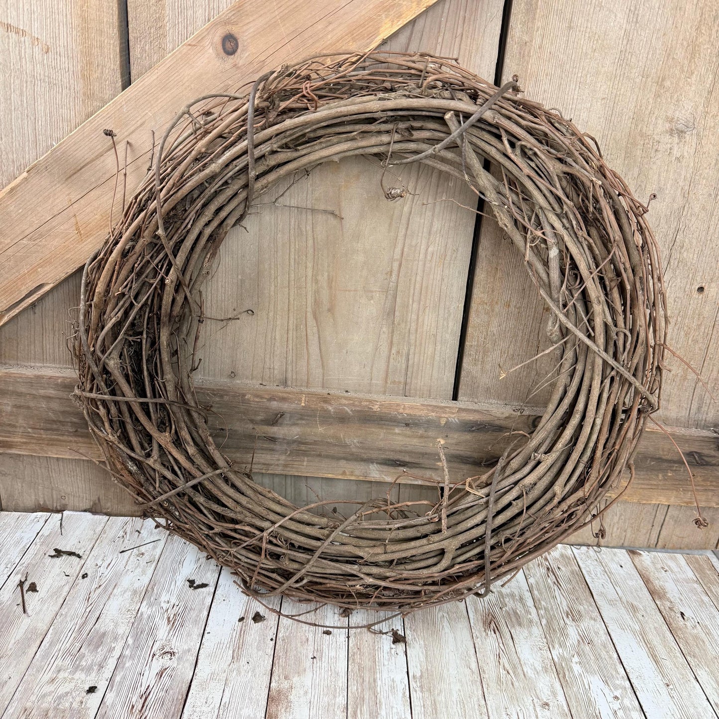 Beginner Grapevine Kit WITH VIDEO, Love Grows Here Floral Wreath Kit, Spring Easy DIY Wall Decoration, Grapevine Floral and Ribbon Bundle